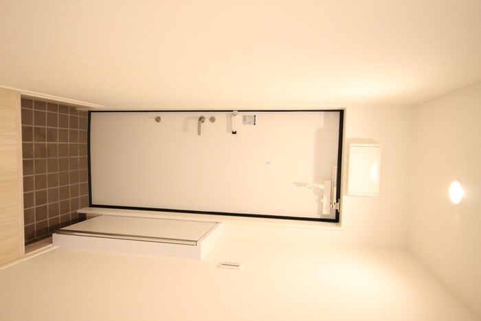 物件内観写真17　(玄関)