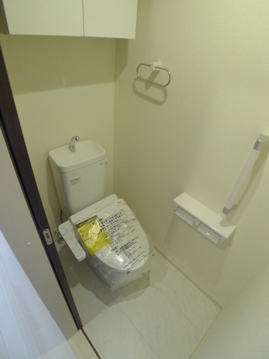 物件内観写真15　(トイレ)