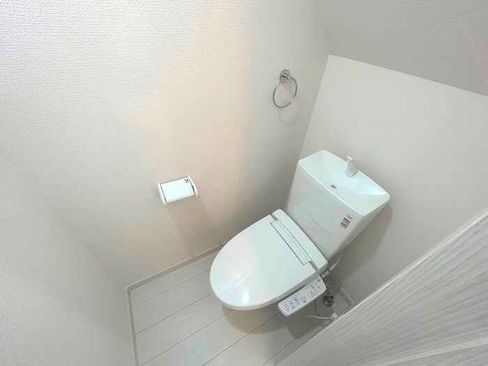 物件内観写真10　(トイレ)