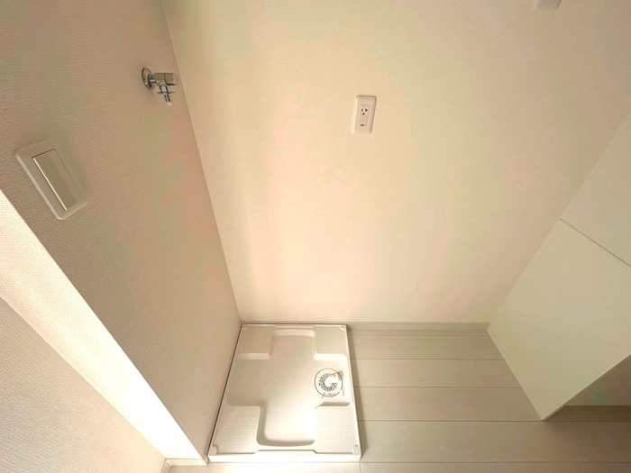 物件内観写真11　(洗濯機置場)