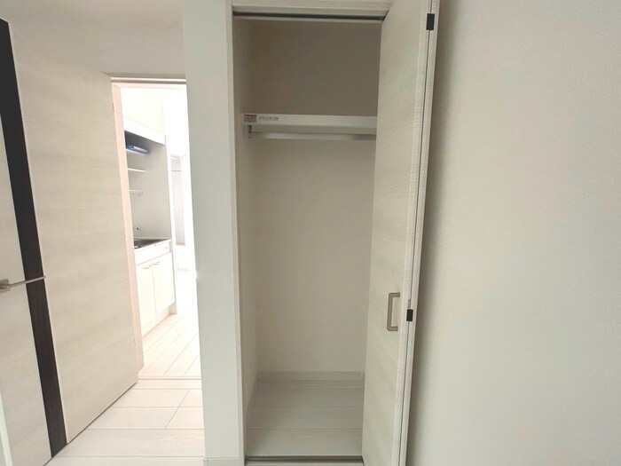 物件内観写真12　(収納)