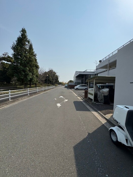 物件外観写真5　(周辺環境)