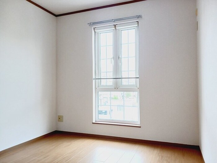 物件内観写真6　(居室)
