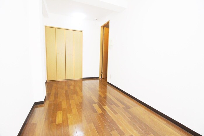 物件内観写真14　(居室)