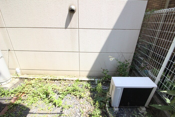 物件内観写真16　(室内からの展望)