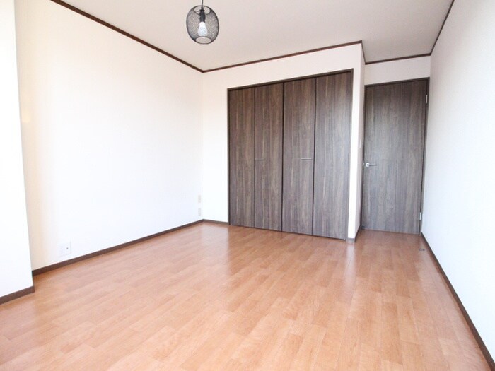 物件内観写真6　(居室)