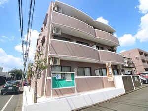 エルラ－ド北里Ⅱ外観写真