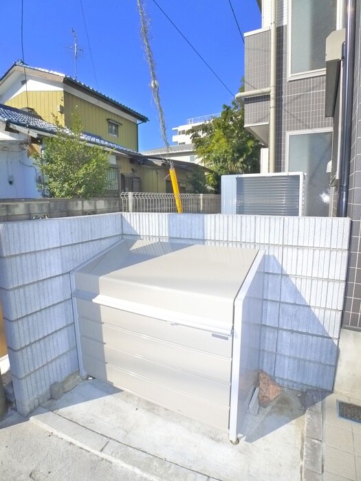 物件外観写真6　(周辺環境)