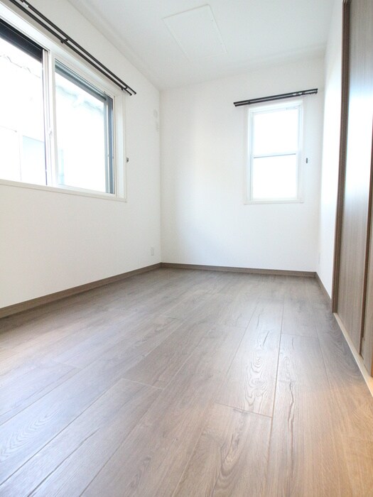 物件内観写真9　(居室)