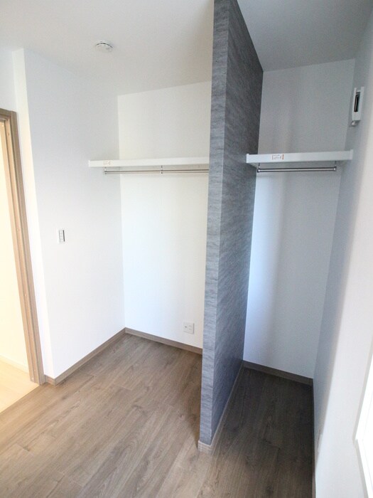 物件内観写真11　(収納)