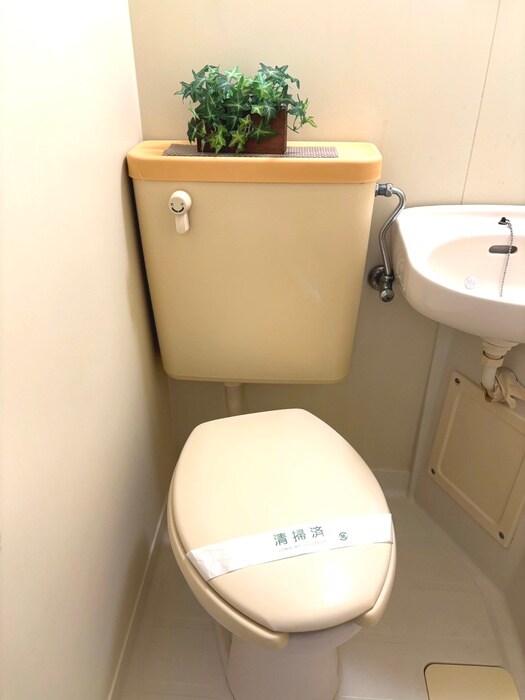 物件内観写真14　(トイレ)