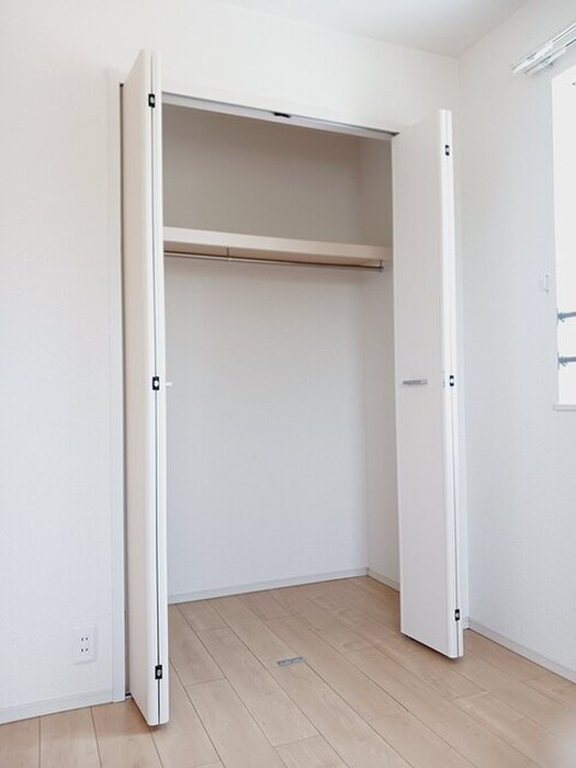 物件内観写真9　(収納)
