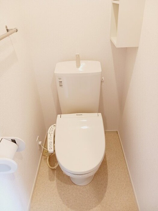 物件内観写真10　(トイレ)