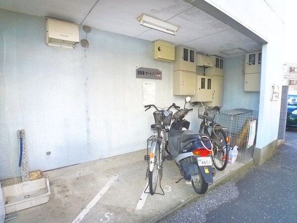 駐輪場