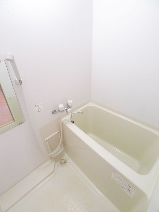 物件内観写真13　(バス／シャワールーム等)