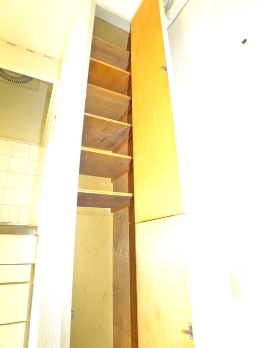 物件内観写真17　(靴箱)
