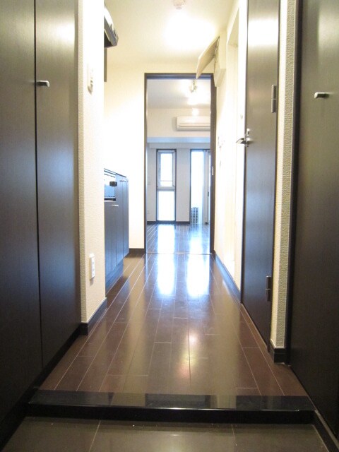 物件内観写真15　(廊下)
