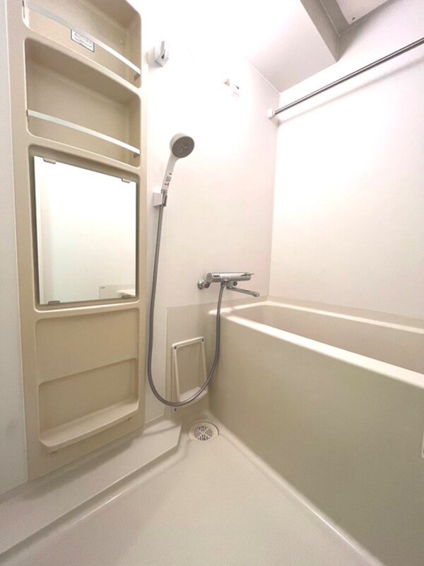 バス／シャワールーム等
