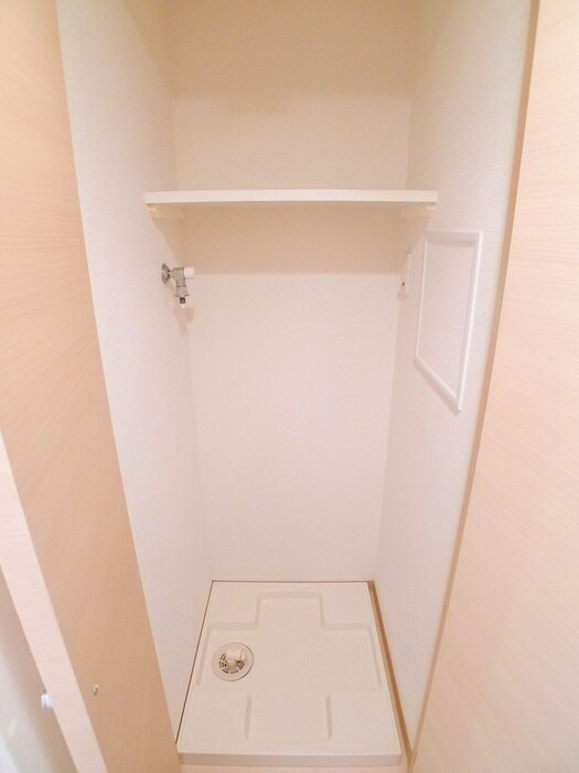 物件内観写真20　(洗濯機置場)