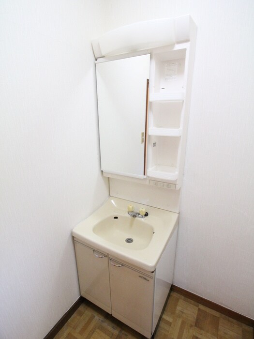 物件内観写真9　(洗面)