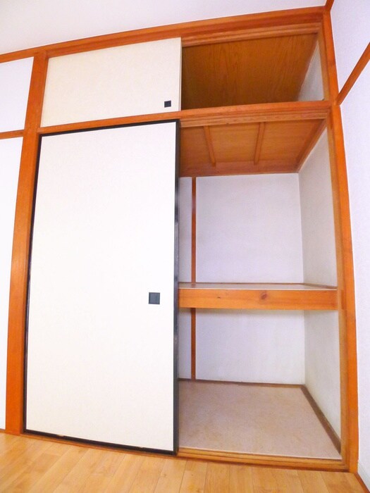 物件内観写真11　(収納)