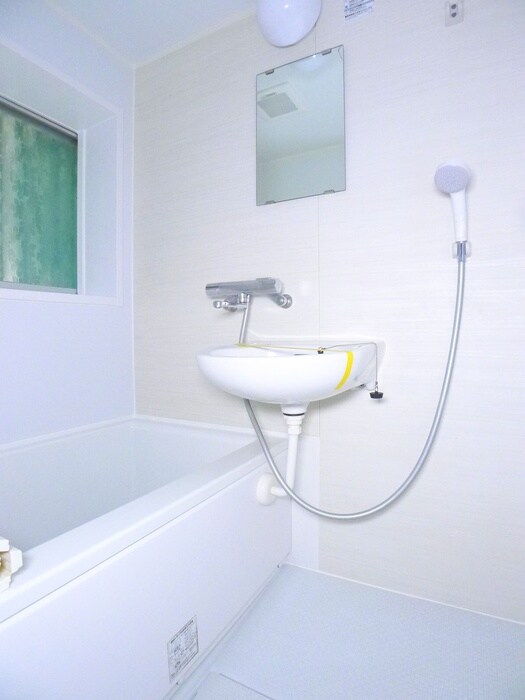 物件内観写真13　(バス／シャワールーム等)