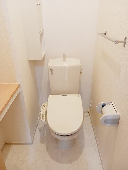 物件内観写真7　(トイレ)