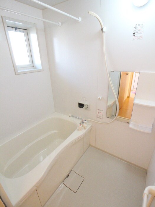 物件内観写真5　(バス／シャワールーム等)