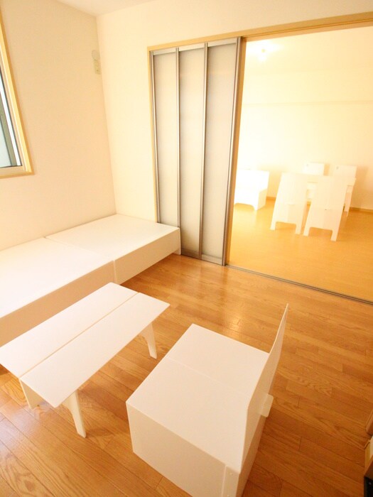 物件内観写真19　(居室)