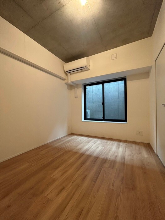 物件内観写真18　(居室)