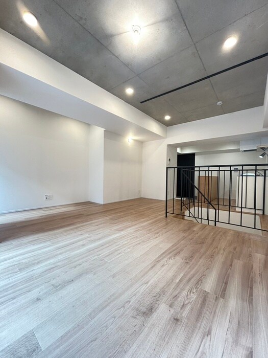 物件内観写真19　(居室)