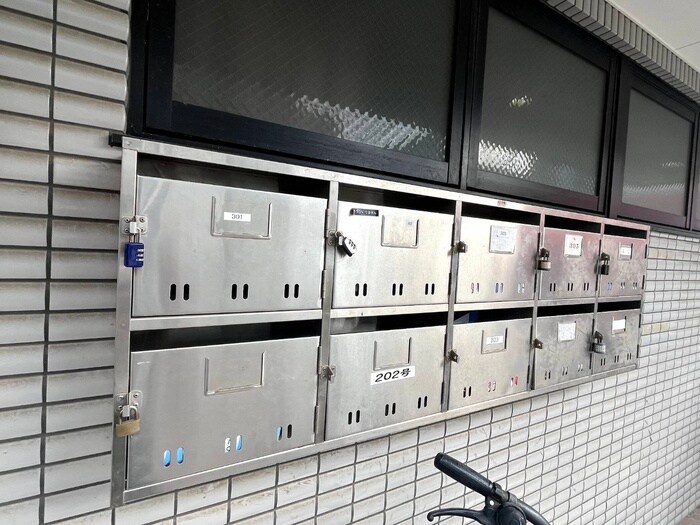 物件外観写真4　(建物設備)