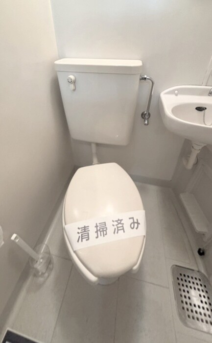 物件内観写真15　(トイレ)