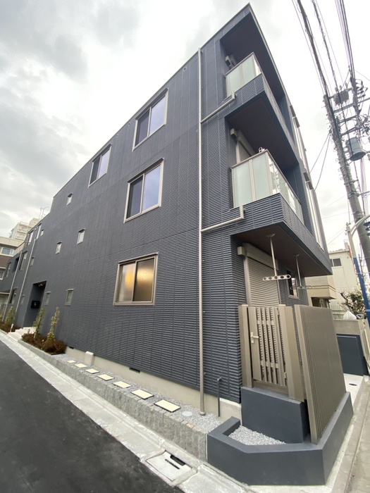 メゾンアジュール