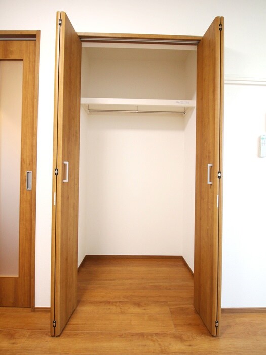 物件内観写真10　(収納)