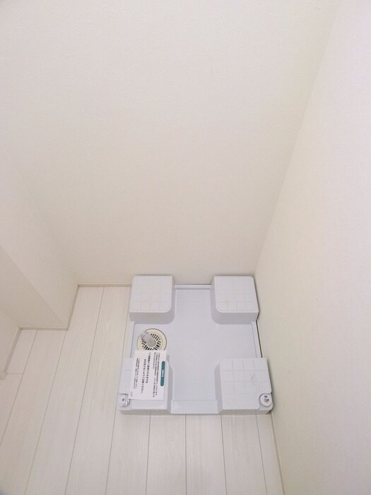 物件内観写真20　(洗濯機置場)