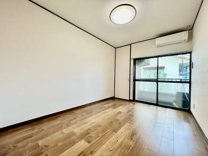 物件内観写真7　(居室)