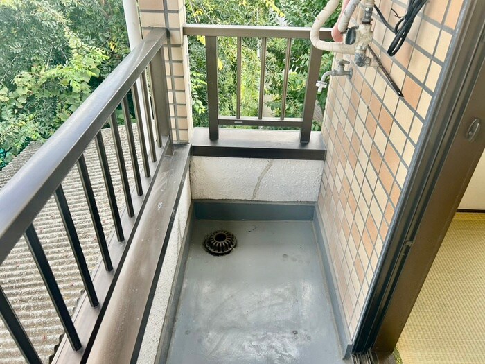 物件内観写真21　(洗濯機置場)