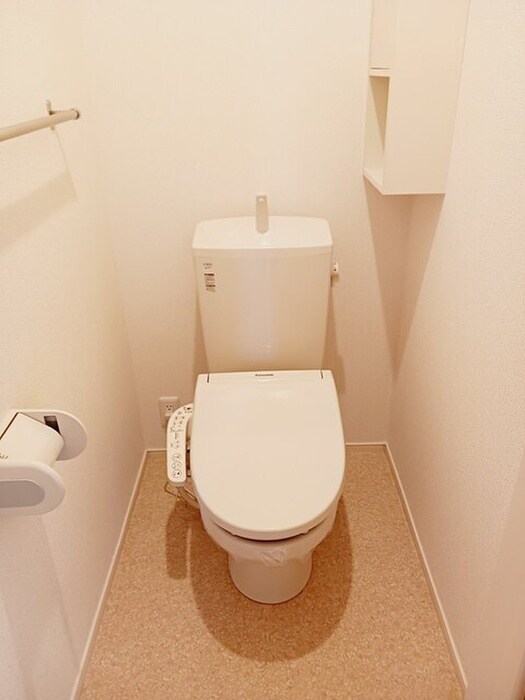 物件内観写真7　(トイレ)