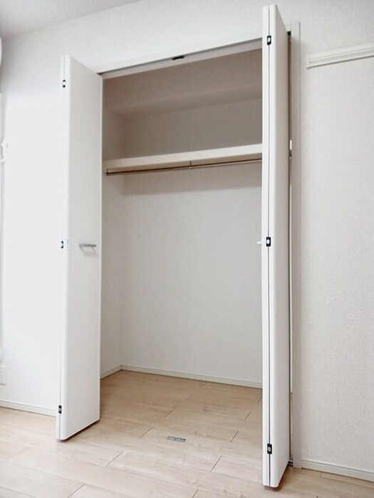 物件内観写真9　(収納)
