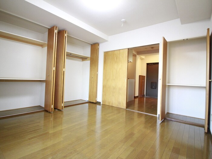 物件内観写真12　(居室)