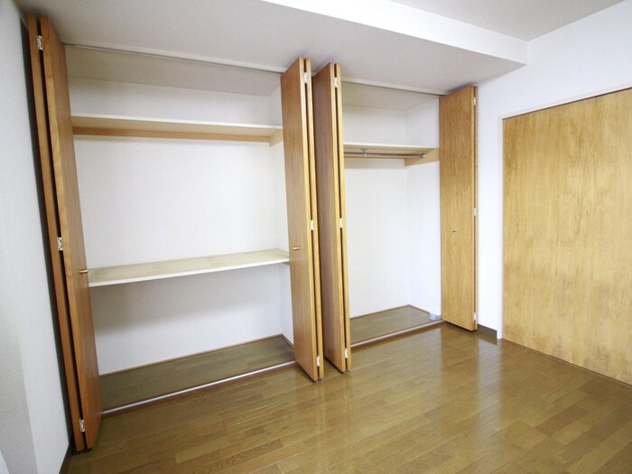 物件内観写真13　(収納)