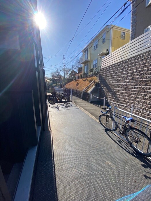 物件外観写真6　(駐輪場)