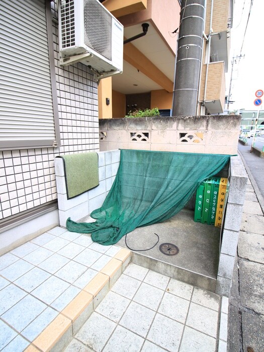 物件外観写真4　(建物設備)