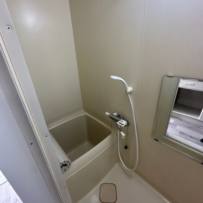 物件内観写真10　(バス／シャワールーム等)