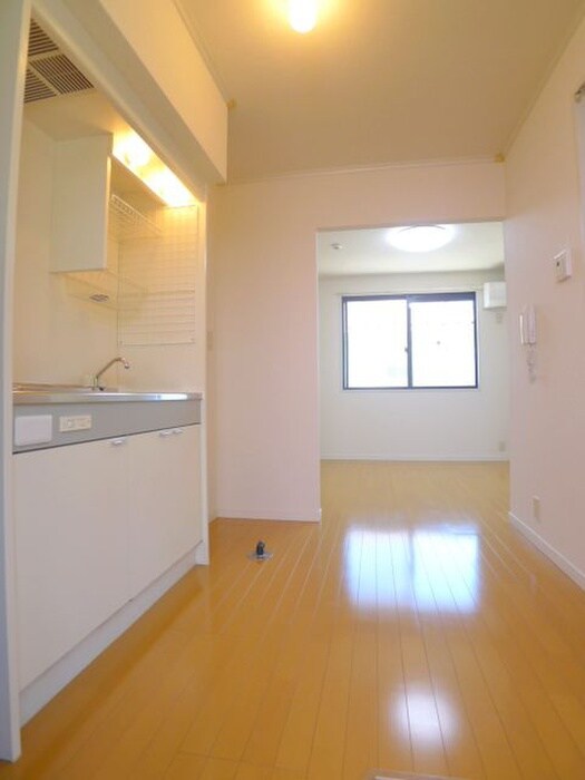 物件内観写真5　(居室)