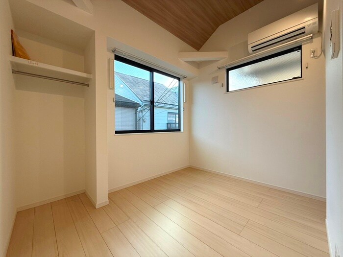 物件内観写真7　(居室)