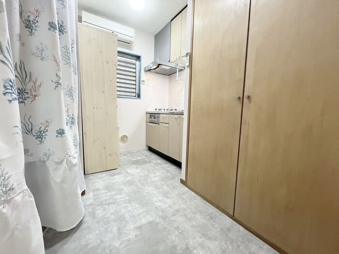 物件内観写真21　(廊下)