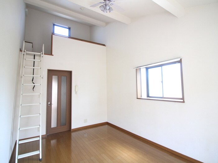 物件内観写真8　(居室)