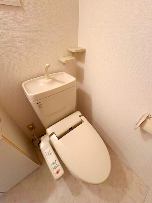 物件内観写真13　(トイレ)